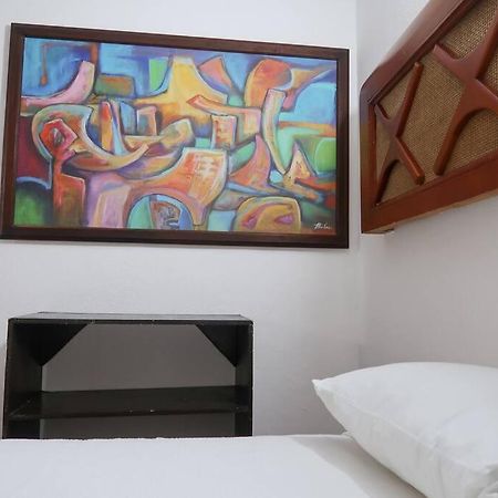 Casa Aurora #2: Private Room In Excellent Location 푸에르토 발라타 외부 사진